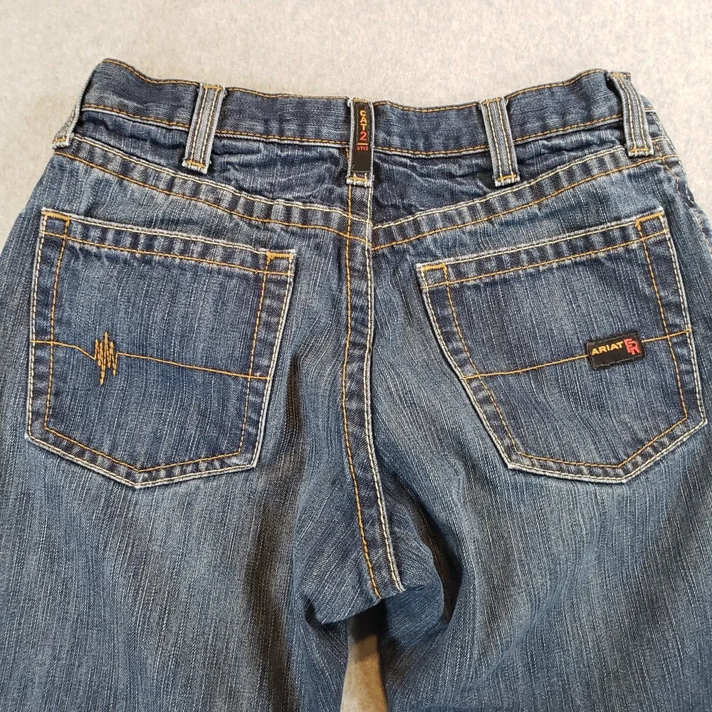 Ariat Work FR Low Rise Jeans Mens Medium Wash Sz 32x30 ACTUAL 32X29 Cat2